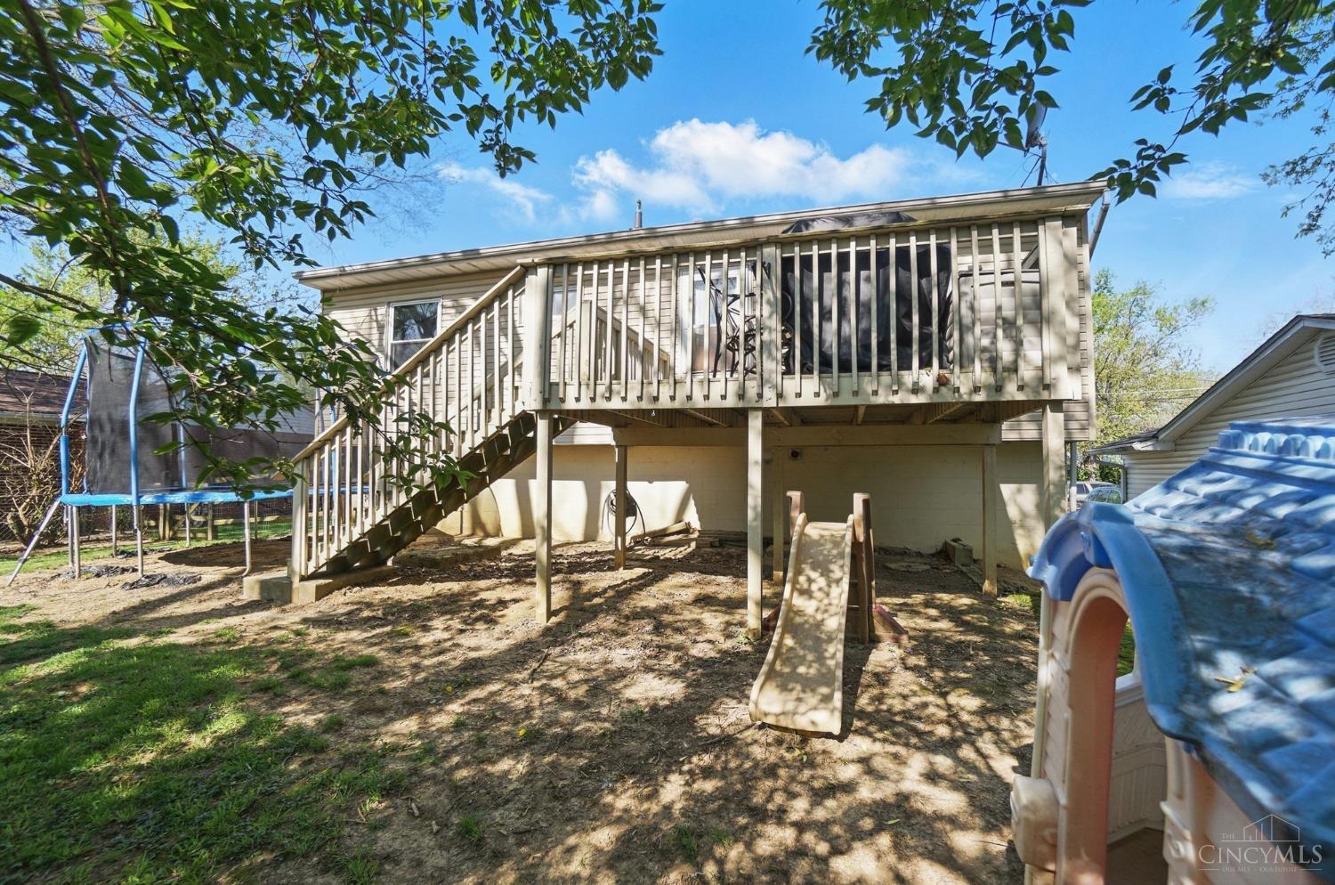 9956 Crusader Drive, Colerain Twp, Ohio image 30