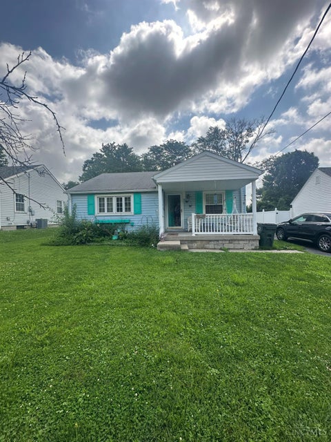 Photo of 603 S Highview Road, Middletown, OH 45044 (MLS # 1897052)