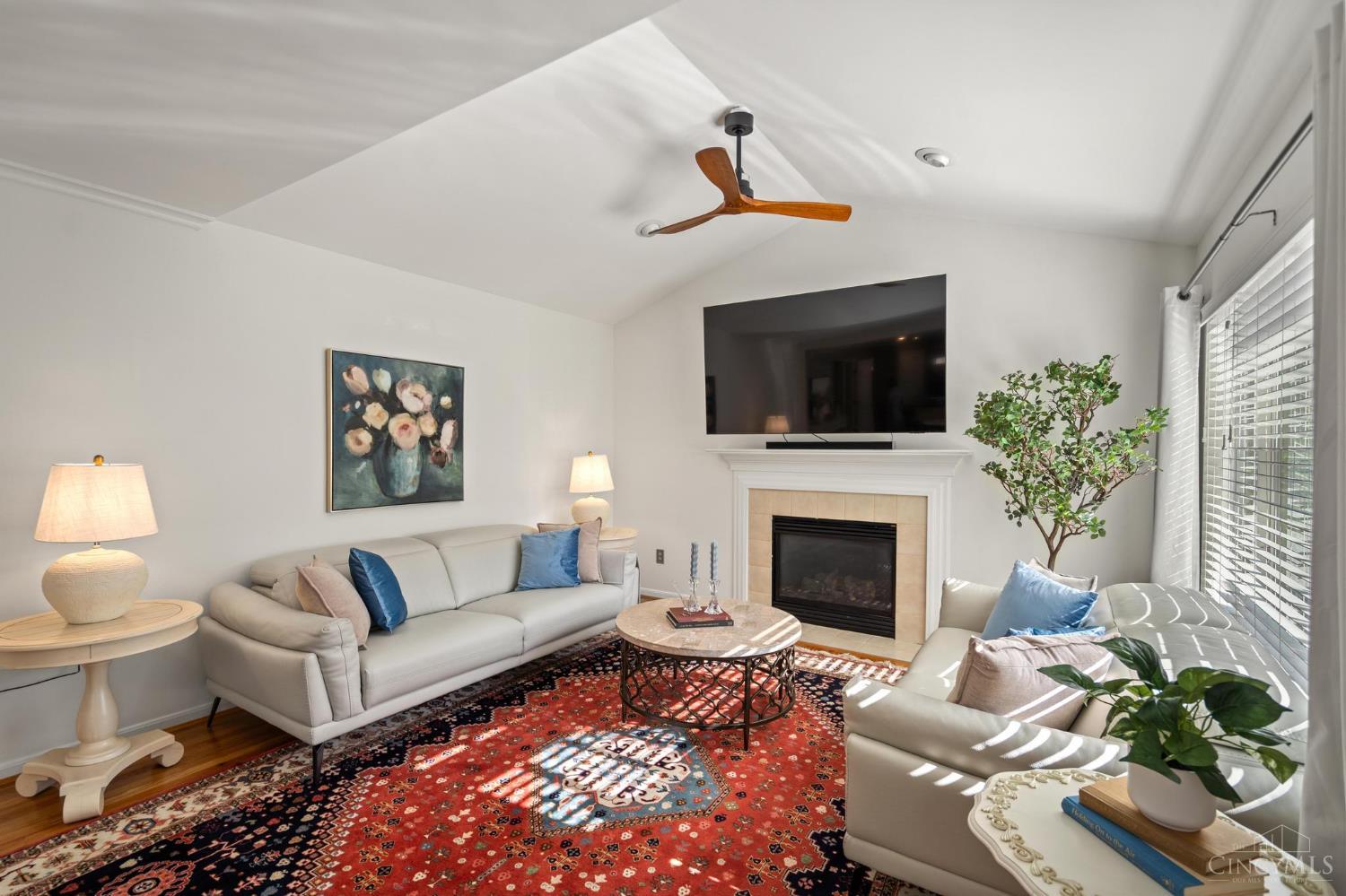 218 Silver Fox Court