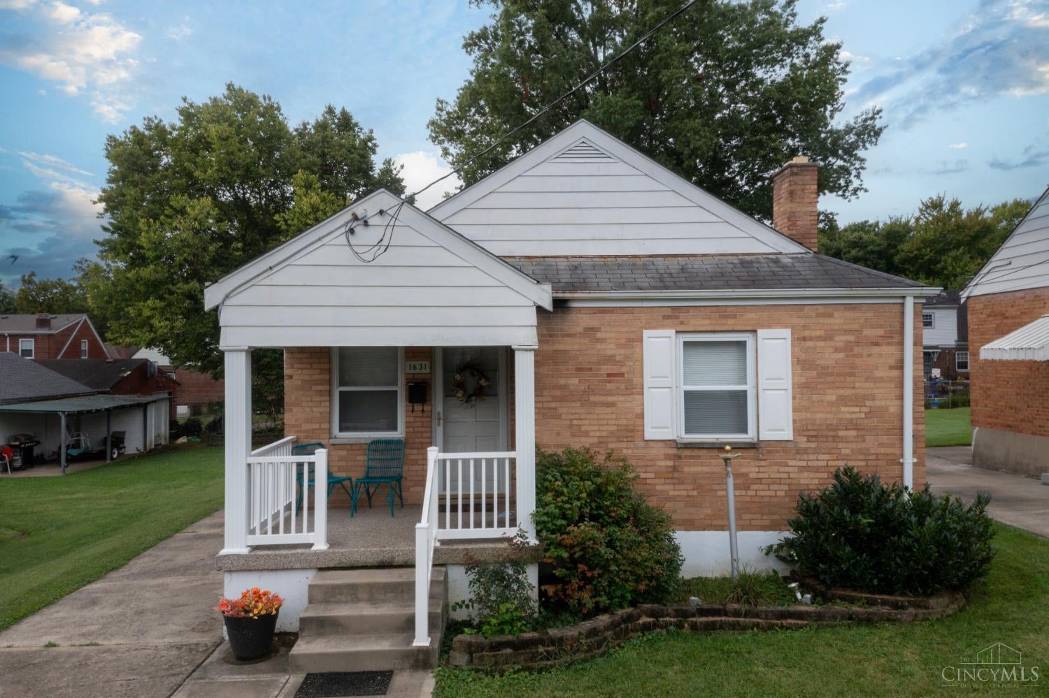 1631 Marilyn Lane