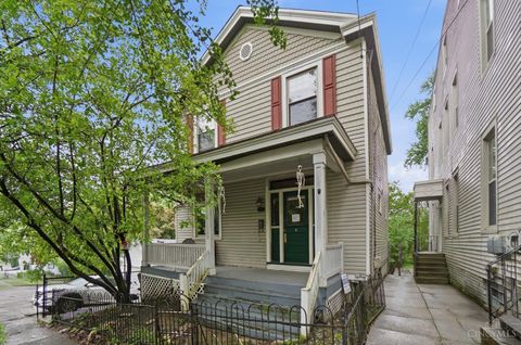 Photo of 407 Warner Street, Cincinnati, OH 45219 (MLS # 1878351)
