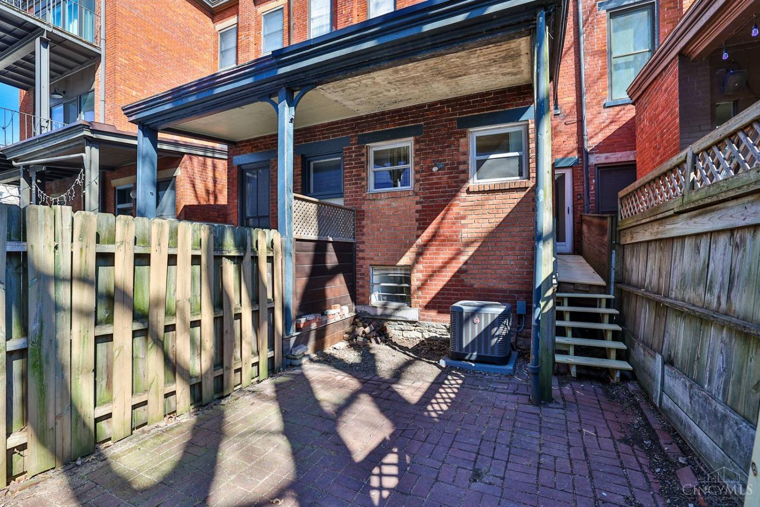 907 Paradrome Street, Cincinnati, Ohio image 40