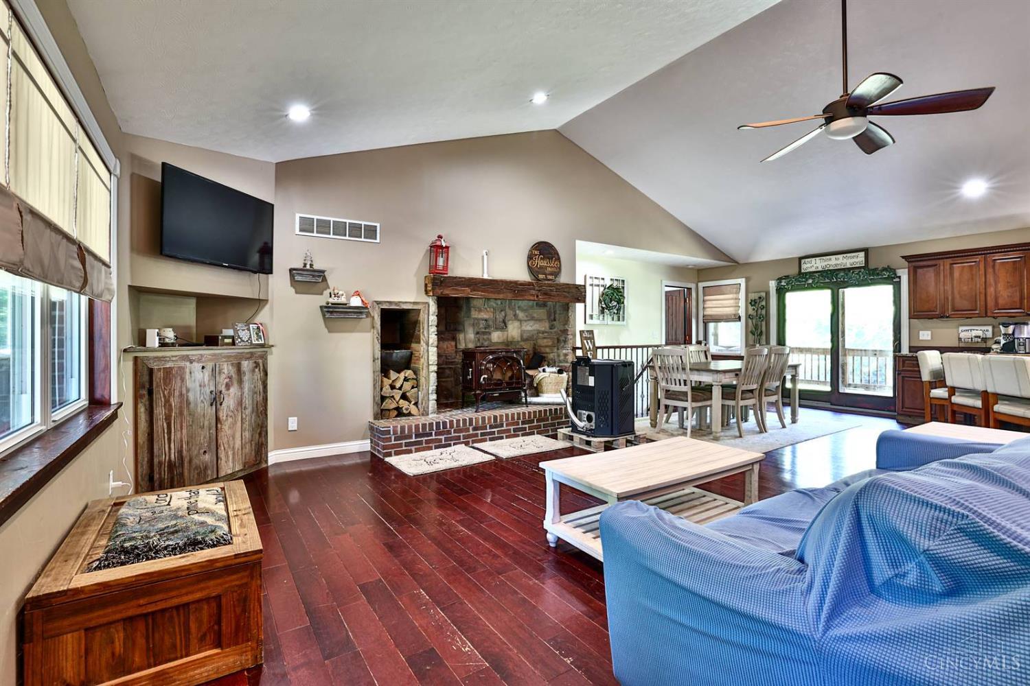 2144 Seeley Road