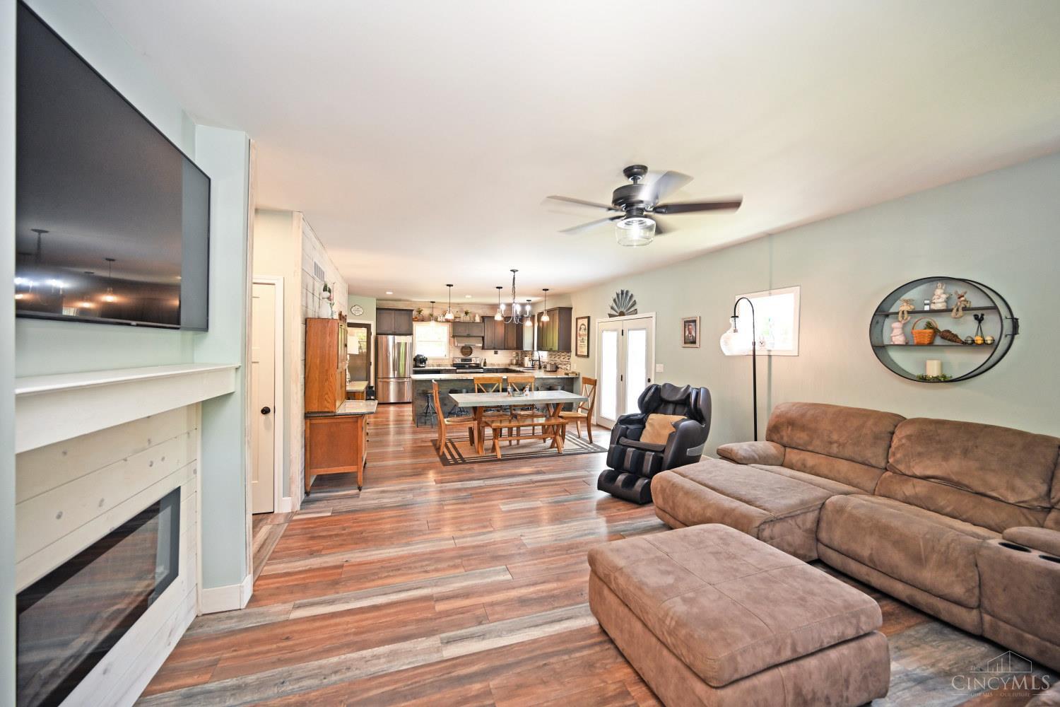 307 Bear Creek Drive, Felicity, Ohio image 25