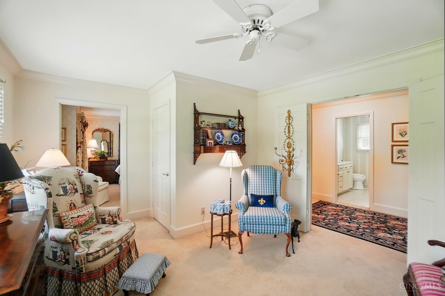 6385 Derbyshire Lane, Loveland, Ohio image 49