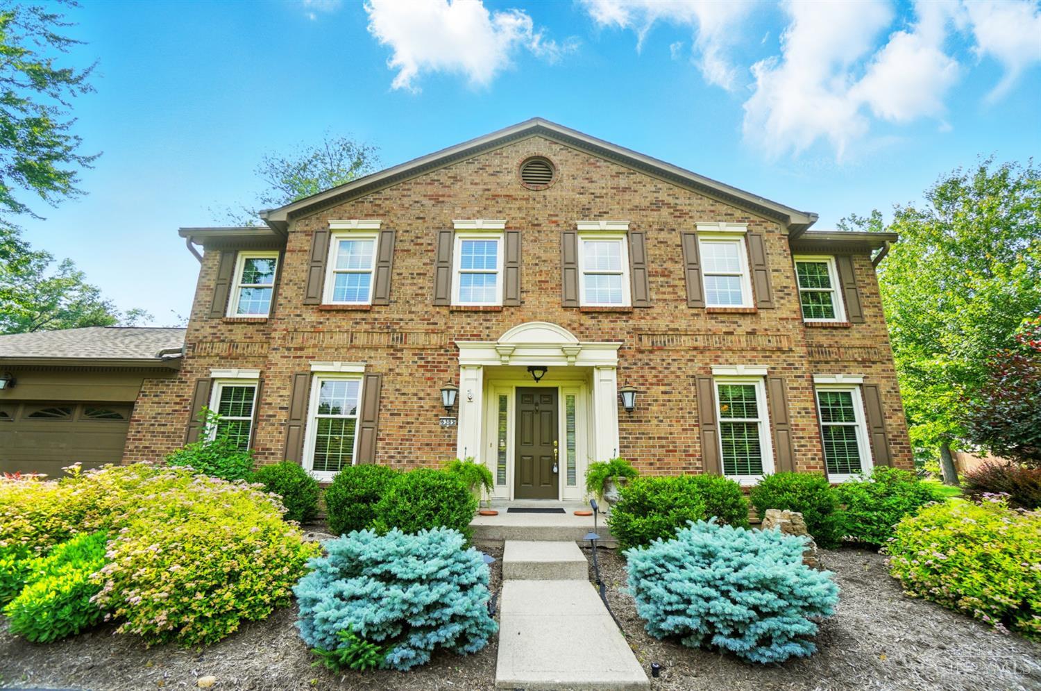 6385 Derbyshire Lane, Loveland, Ohio image 4