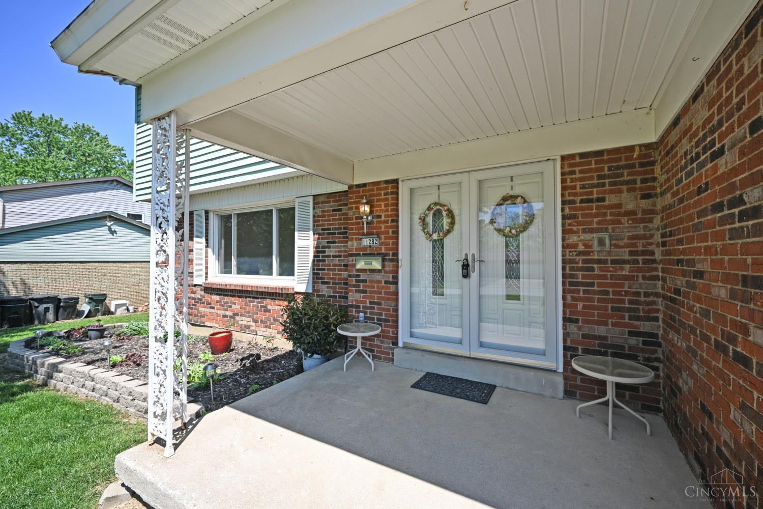 11282 Lincolnshire Drive