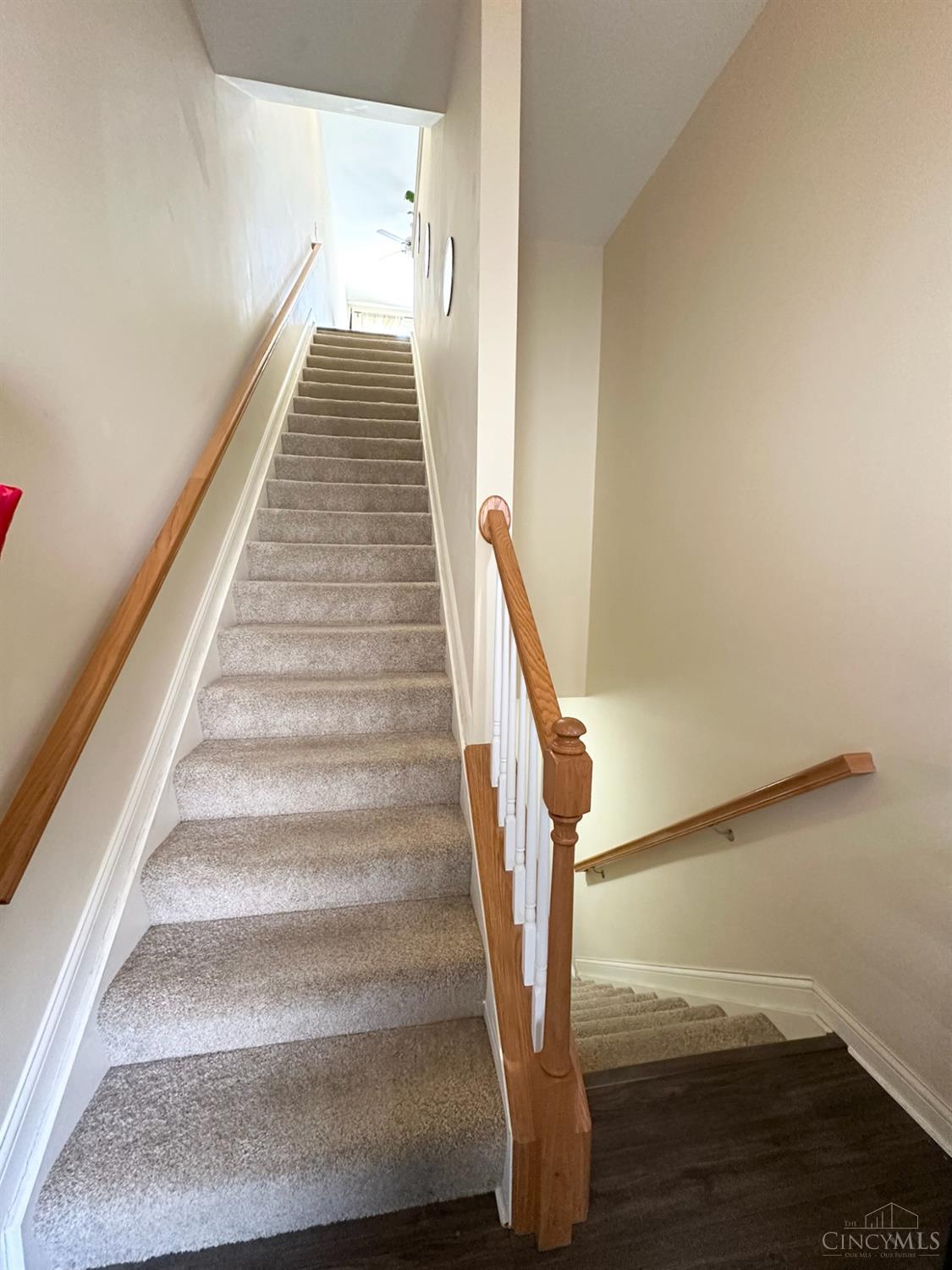 199 E Rochelle Street