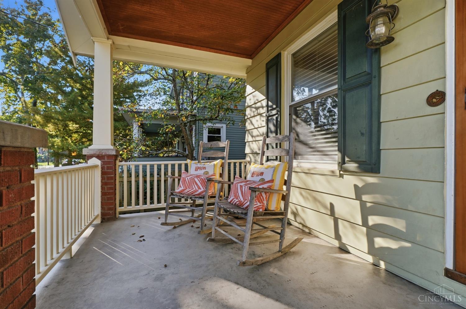 119 Laurel Avenue