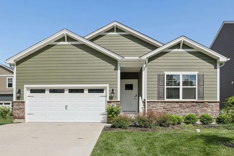 Photo of 56 Gladiola Way, Pierce Township, OH 45102 (MLS # 1877444)