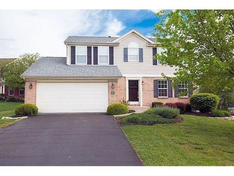 Photo of 10270 Fawncrest Court, Symmes Township, OH 45140 (MLS # 1864925)