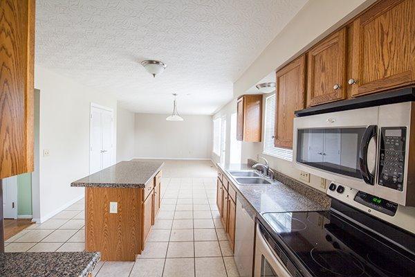 10270 Fawncrest Court