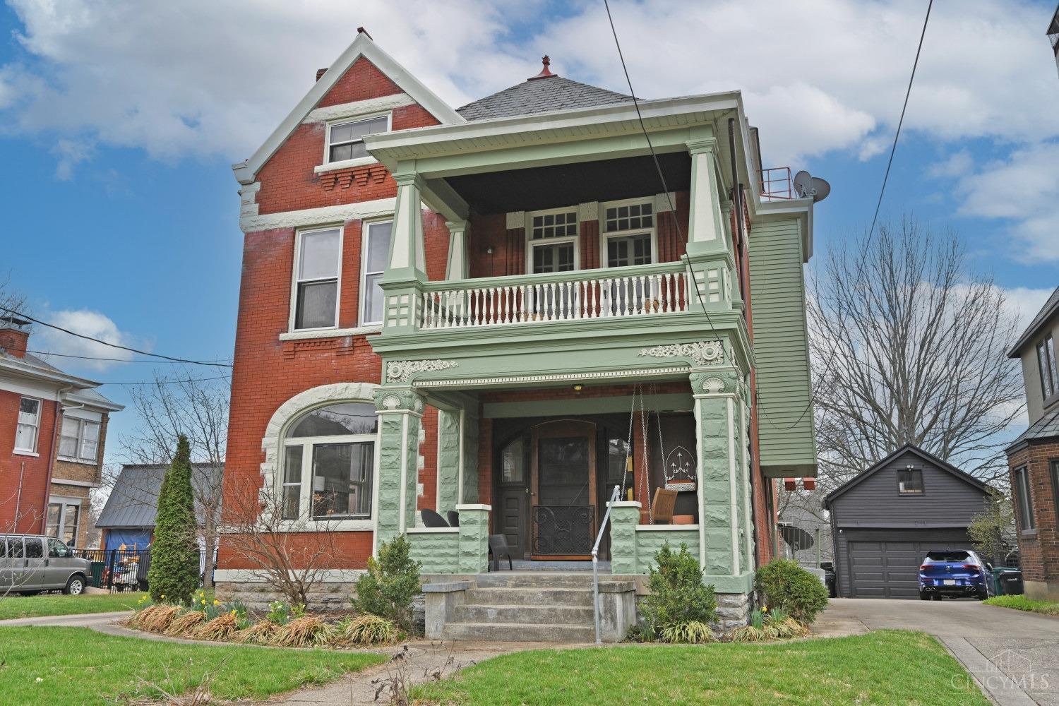 1631 Bruce Avenue, Cincinnati, Ohio image 4