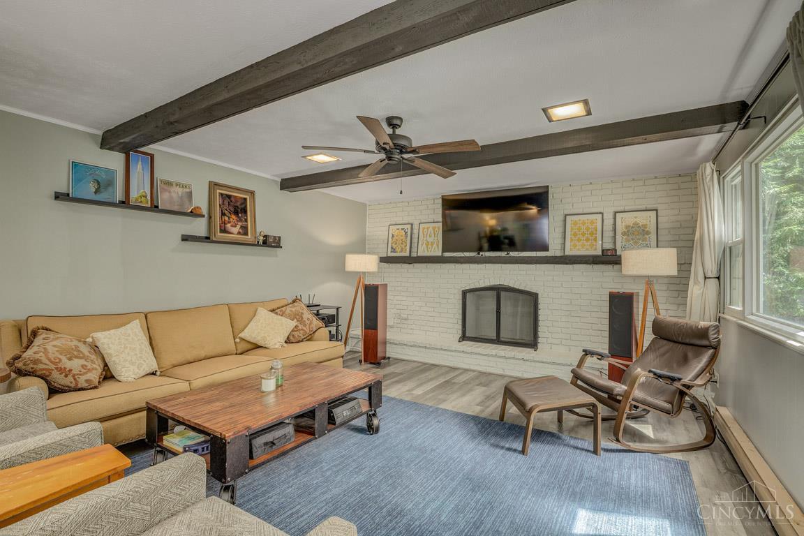 1405 Sunrise Drive