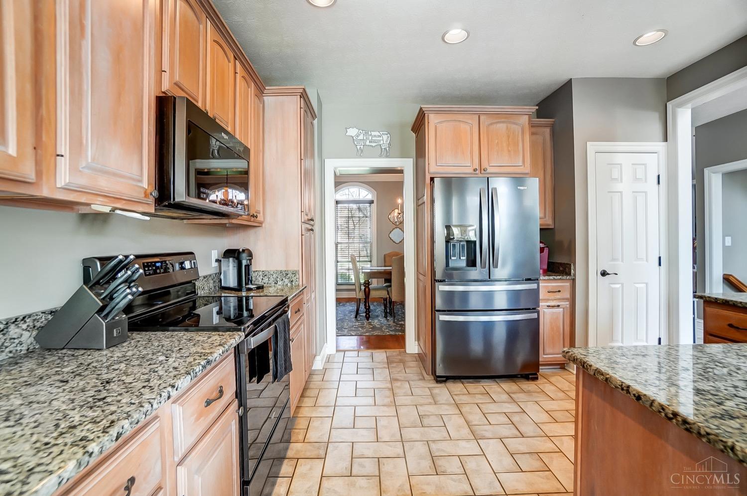 65 Springhouse Drive, Springboro, Ohio image 18