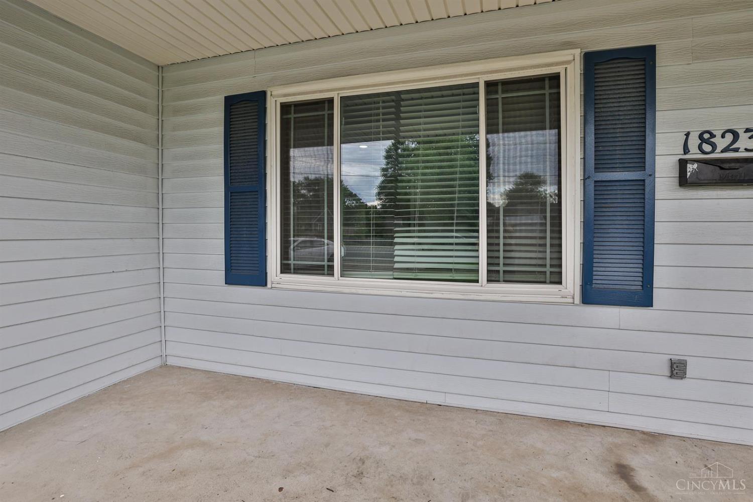 1823 Jackson Lane, Middletown, Ohio image 2