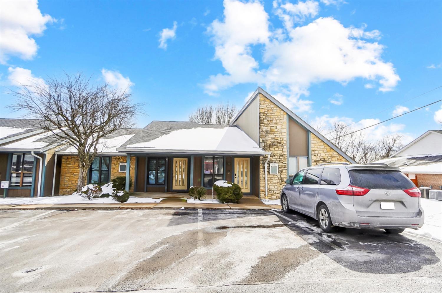 9694 Cincinnati Columbus Road