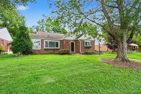 Photo of 2668 Bonnie Drive, Cincinnati, OH 45230 (MLS # 1891374)