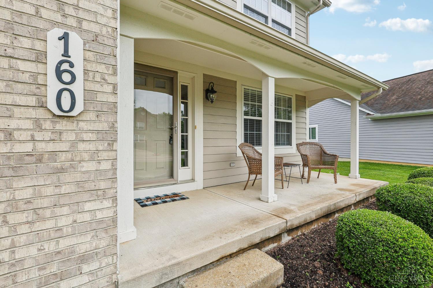 160 Woodstream Drive, Springboro, Ohio image 4