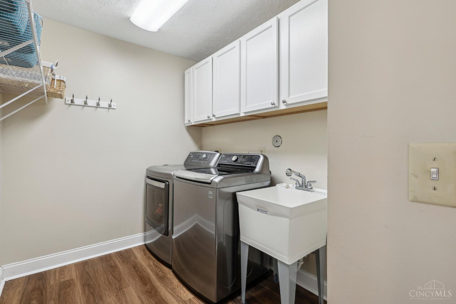 160 Woodstream Drive, Springboro, Ohio image 39