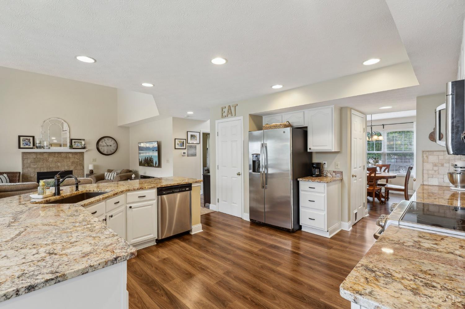 160 Woodstream Drive, Springboro, Ohio image 16