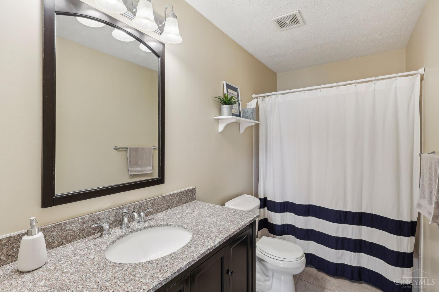 160 Woodstream Drive, Springboro, Ohio image 37