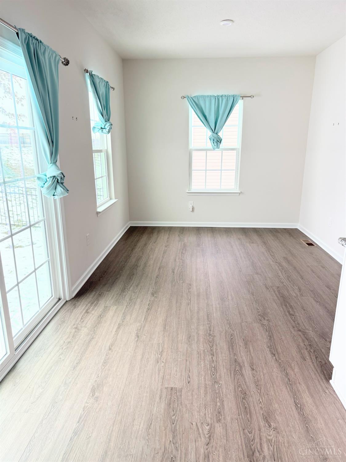 6017 Outlook Court