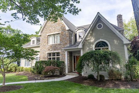 Photo of 745 Yale Avenue, Terrace Park, OH 45174 (MLS # 1879720)