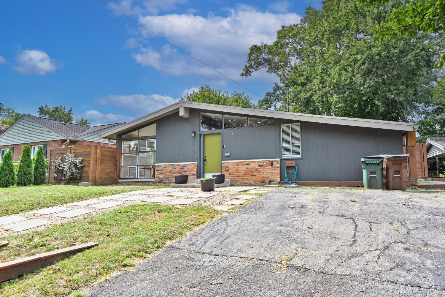 1019 Rosetree Lane