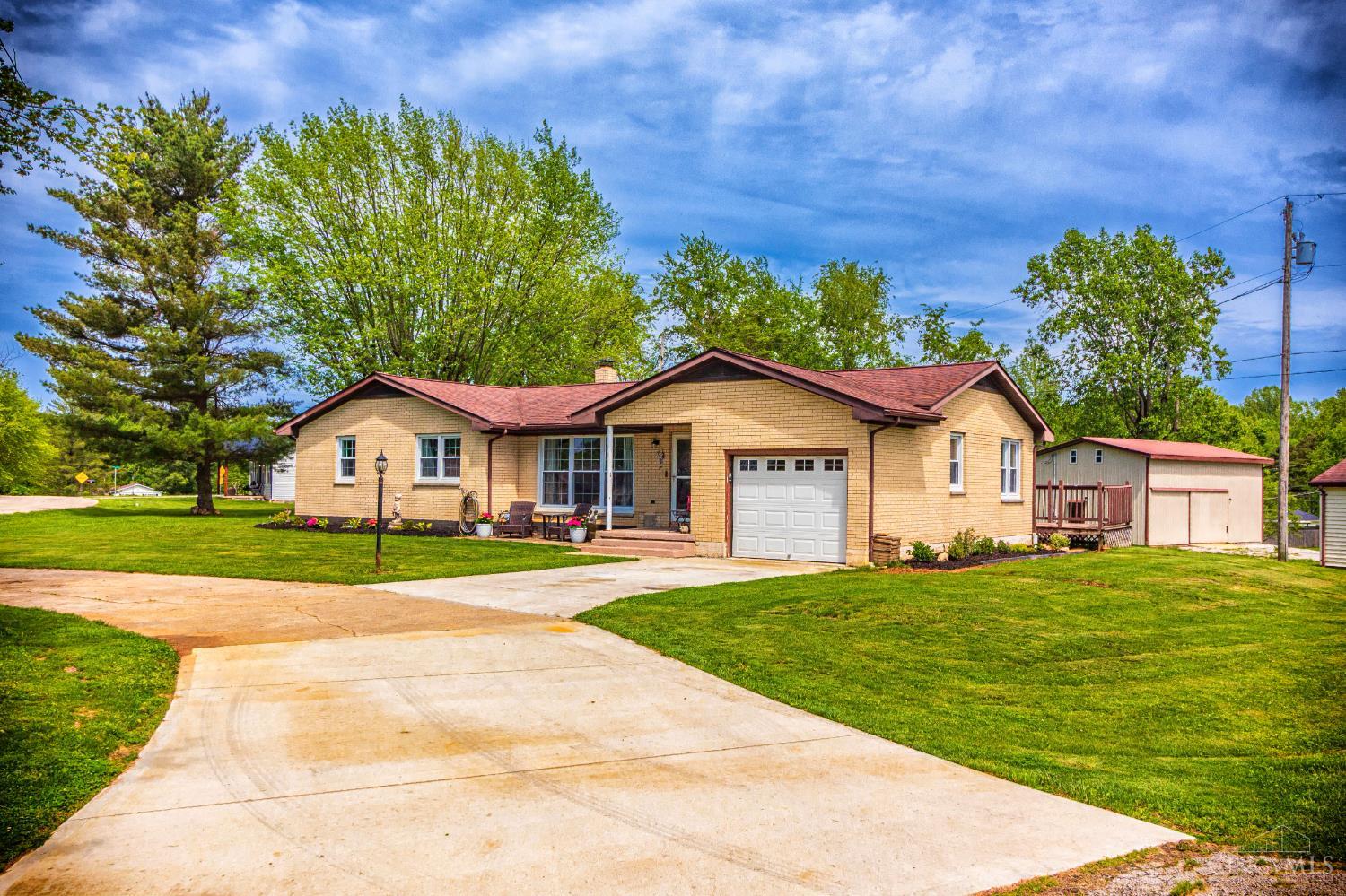 260 Randy Street, West Union, Ohio image 3
