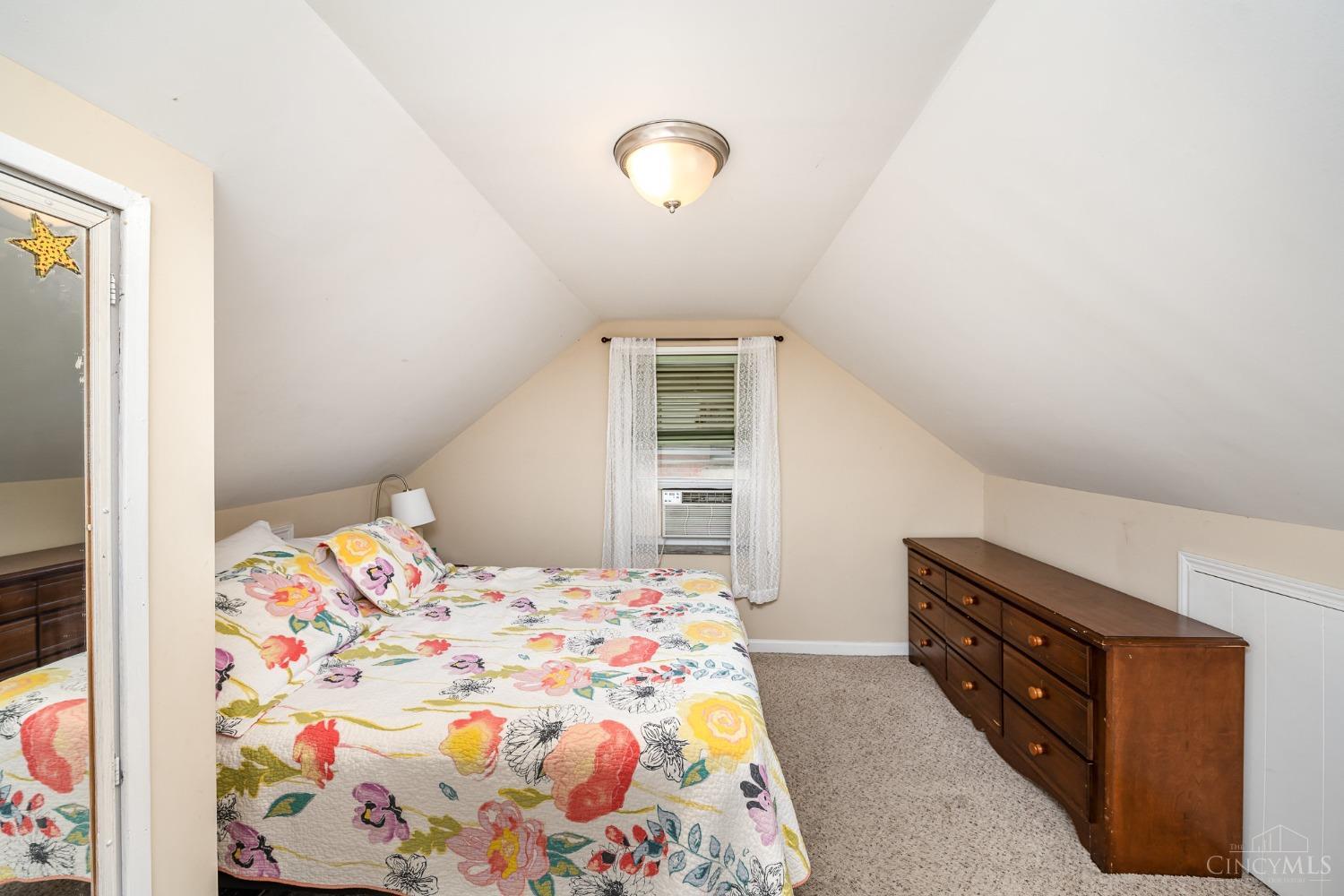 4364 Victor Avenue, Blue Ash, Ohio image 14