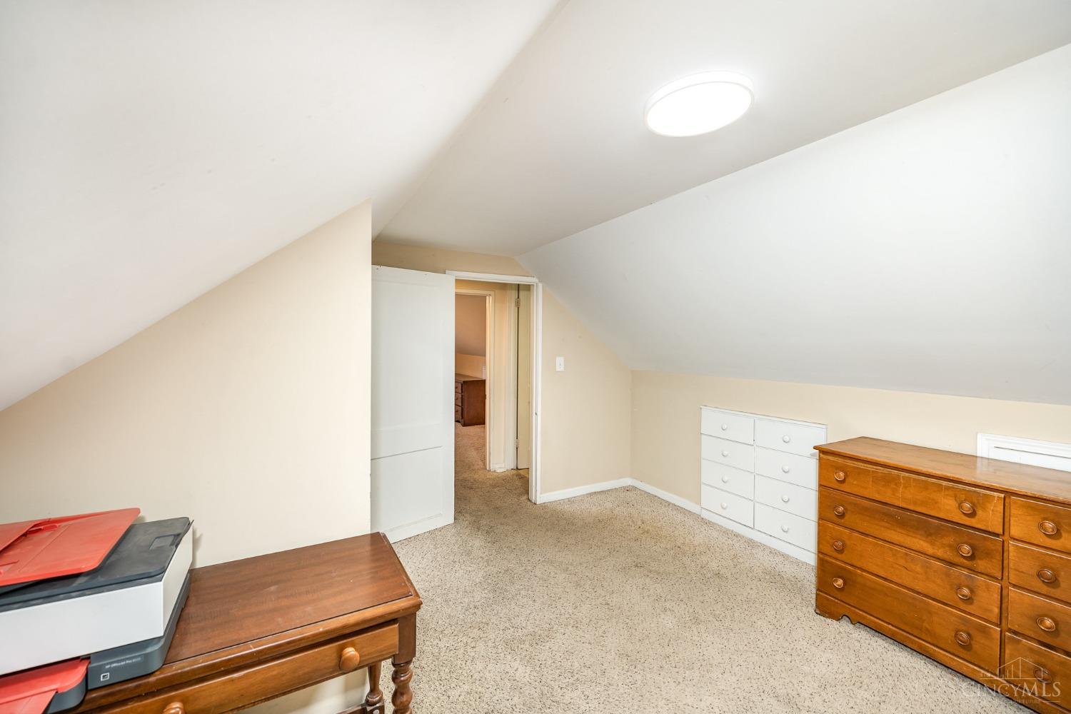 4364 Victor Avenue, Blue Ash, Ohio image 17