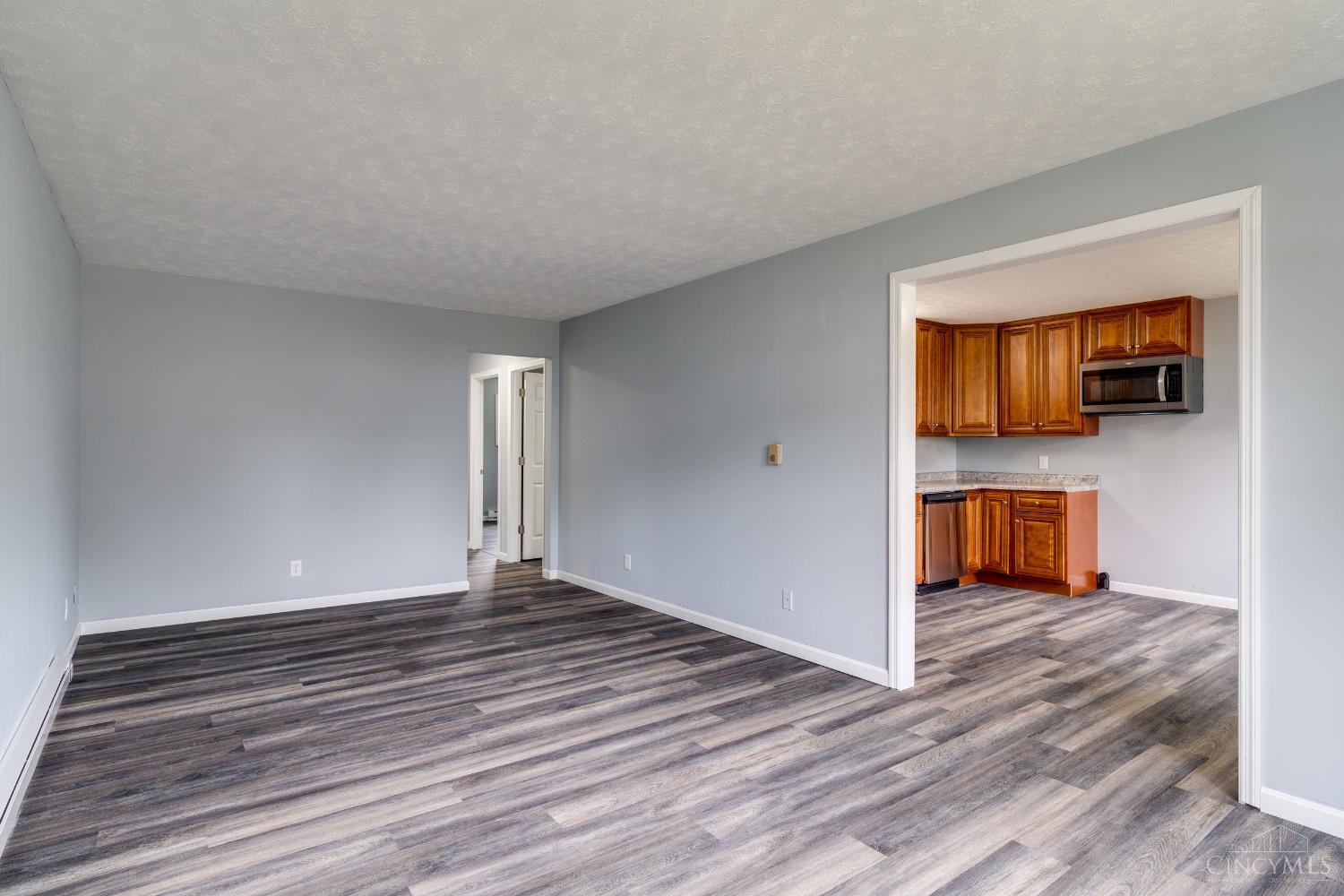 120 W Fancy Street, Blanchester, Ohio image 5