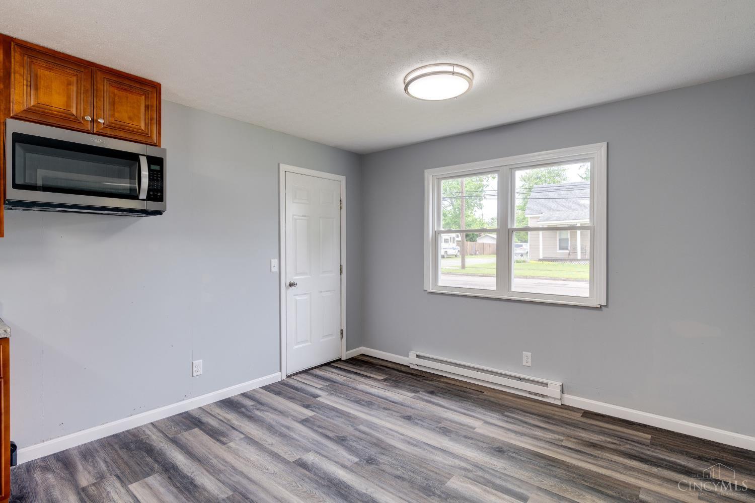 120 W Fancy Street, Blanchester, Ohio image 7
