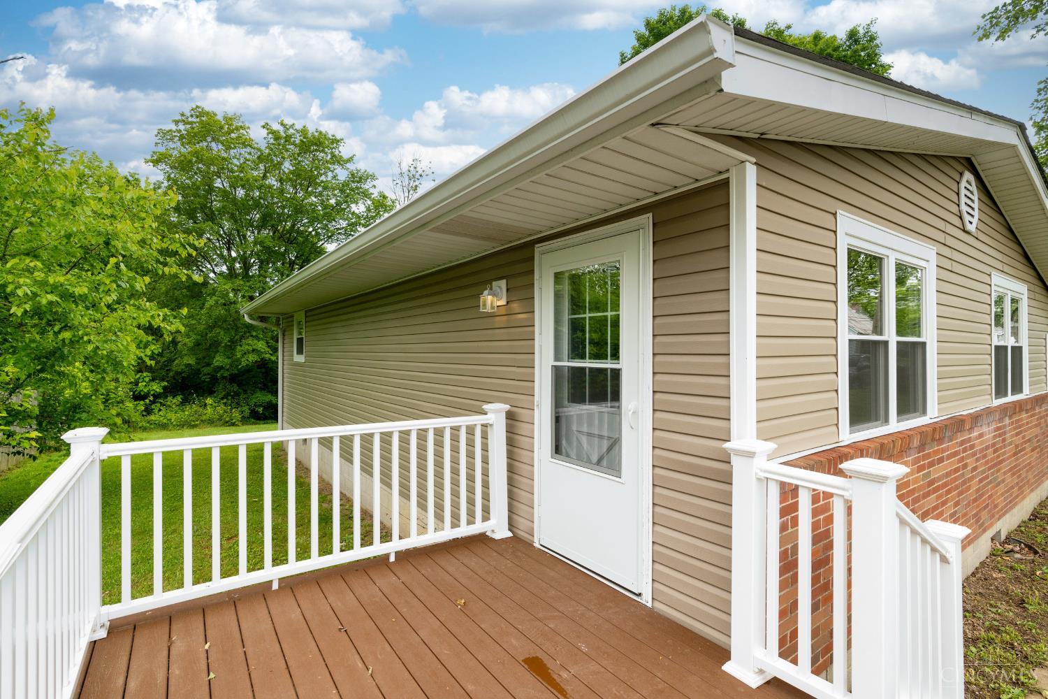 120 W Fancy Street, Blanchester, Ohio image 3