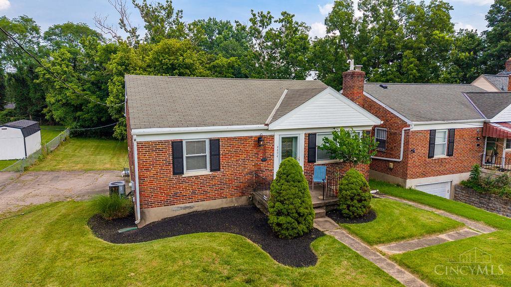 4894 Oaklawn Drive