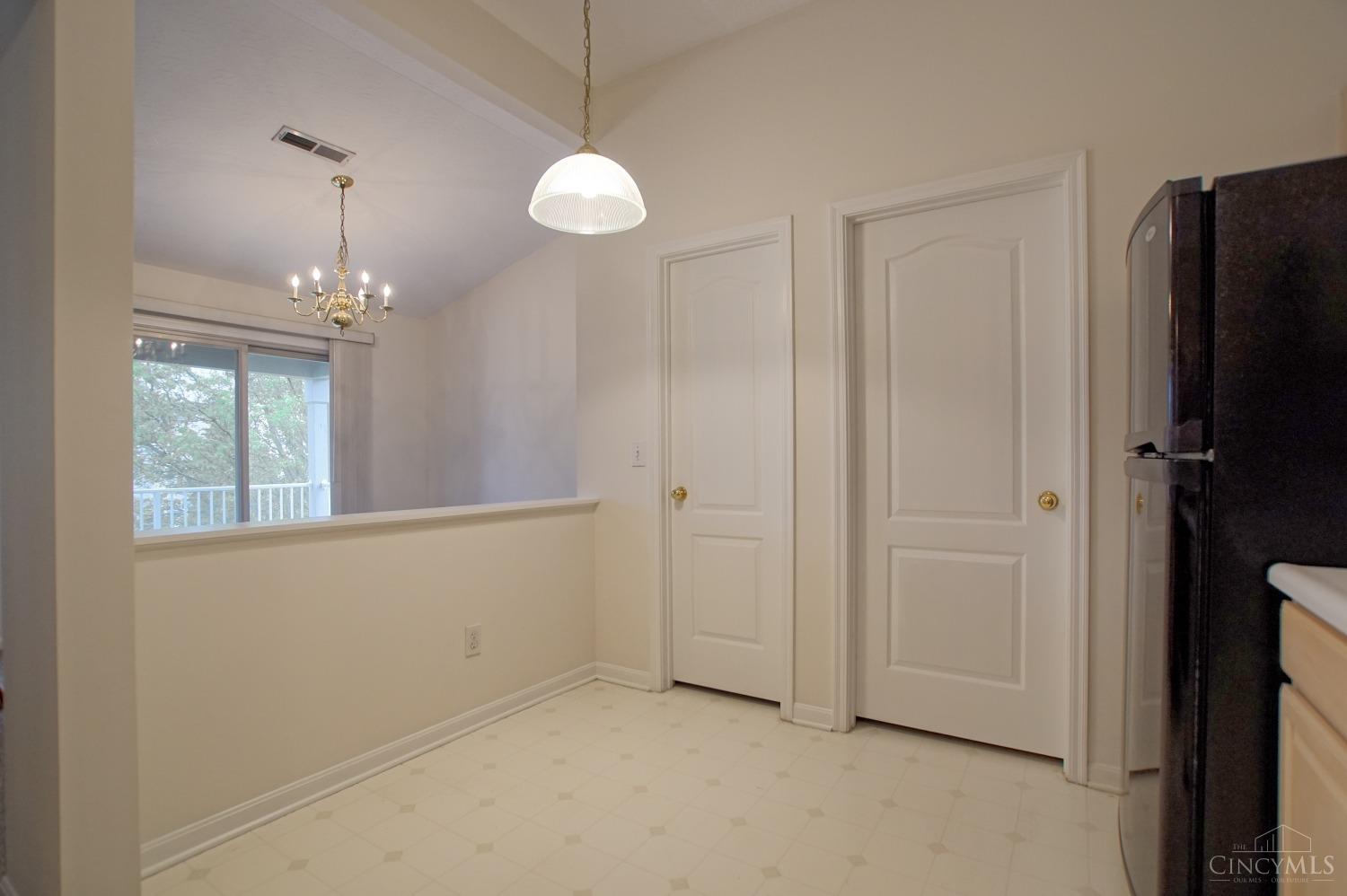 5797 Southwater Drive, Mason, Ohio image 15