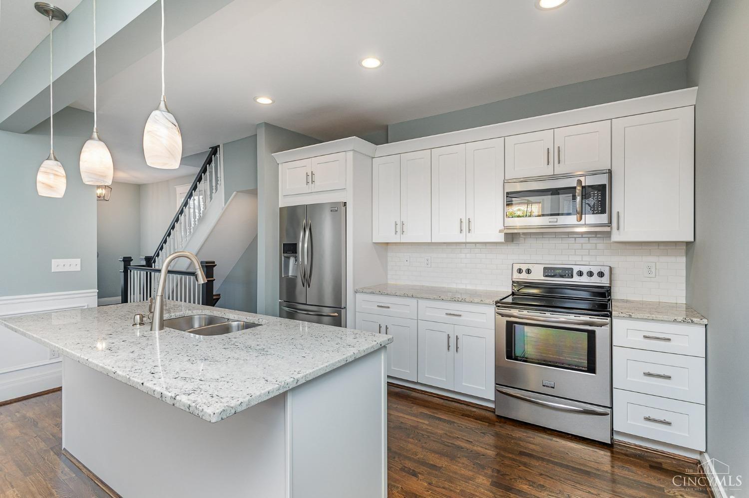 3810 Elsmere Avenue, Norwood, Ohio image 3