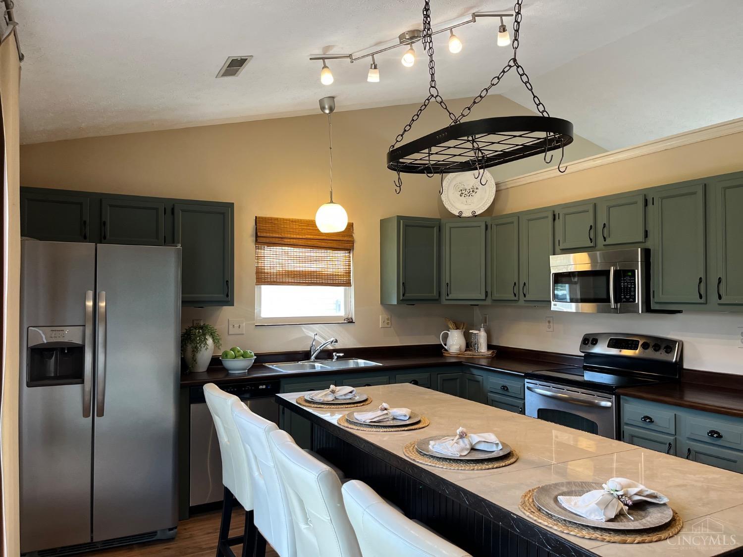 620 Cedar Knoll Place, Trenton, Ohio image 12