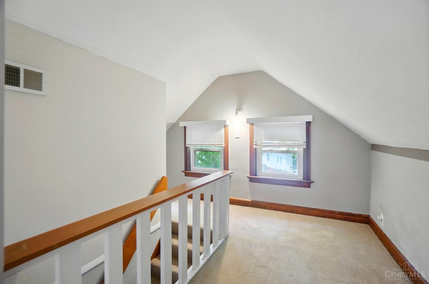 4218 Marburg Avenue, Cincinnati, Ohio image 29