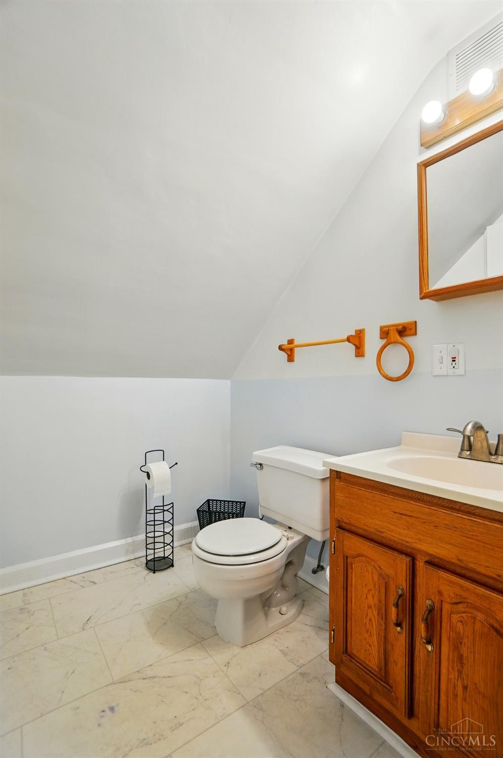 4218 Marburg Avenue, Cincinnati, Ohio image 34