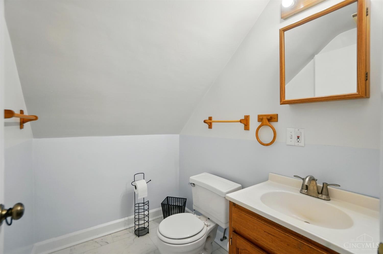 4218 Marburg Avenue, Cincinnati, Ohio image 33