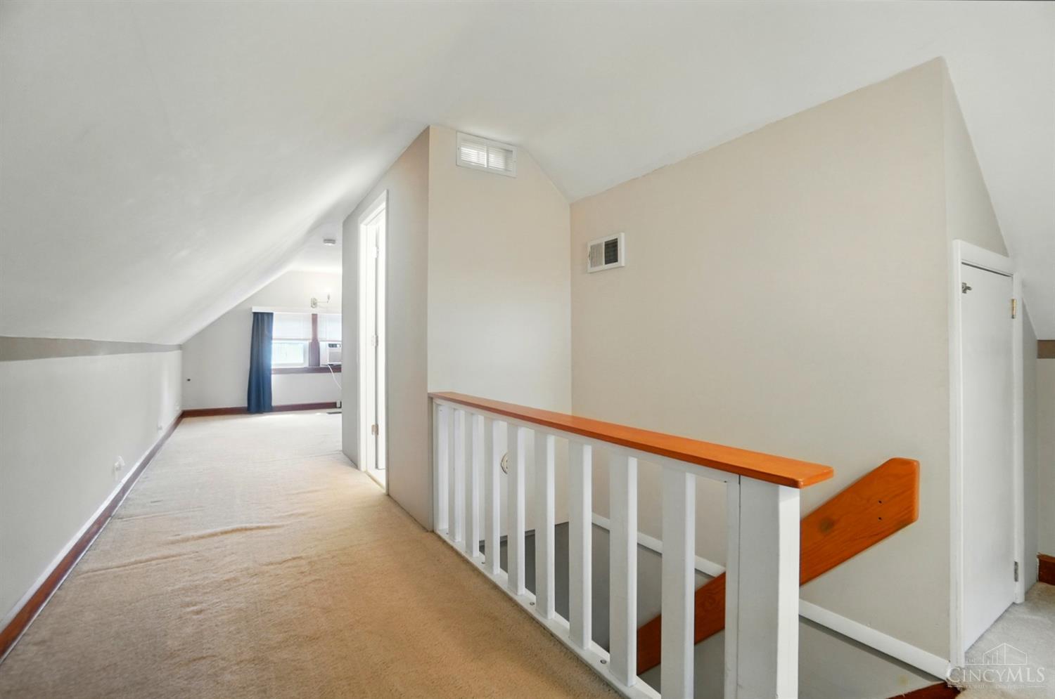 4218 Marburg Avenue, Cincinnati, Ohio image 30