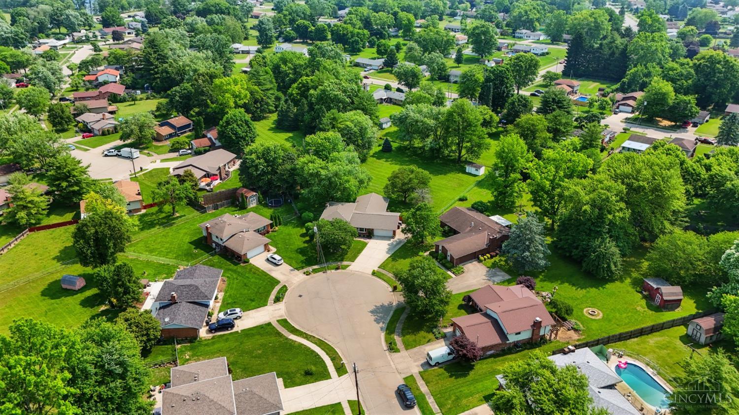 12 Woodbrook Court, Fairfield, Ohio image 1