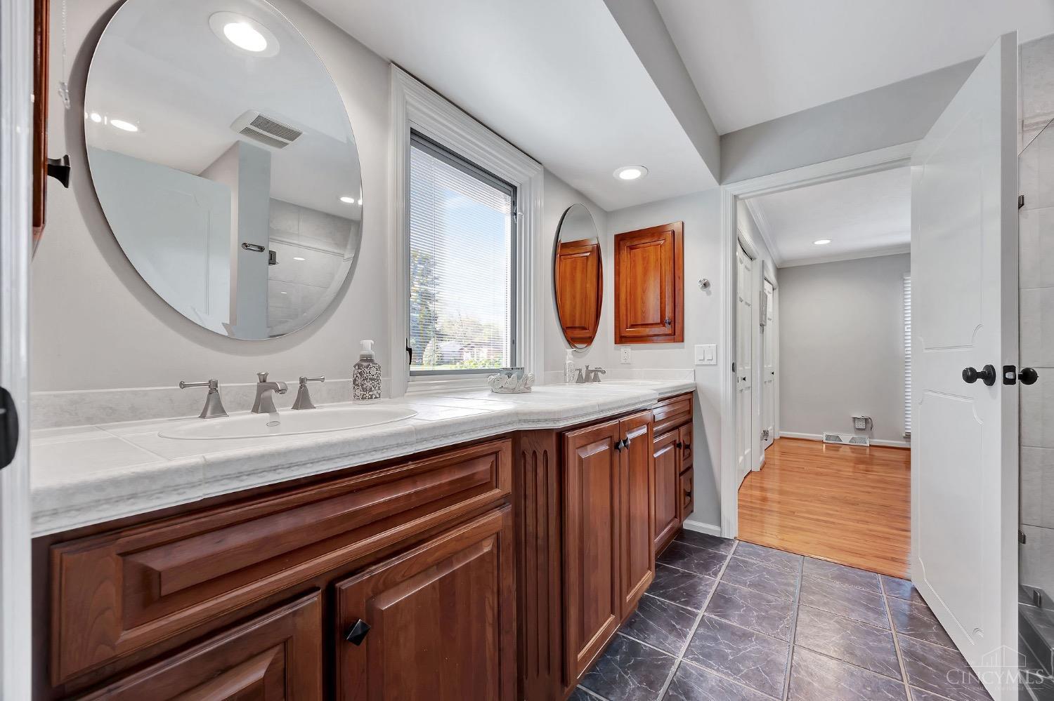 435 Emerald Woods Drive, Oxford, Ohio image 38