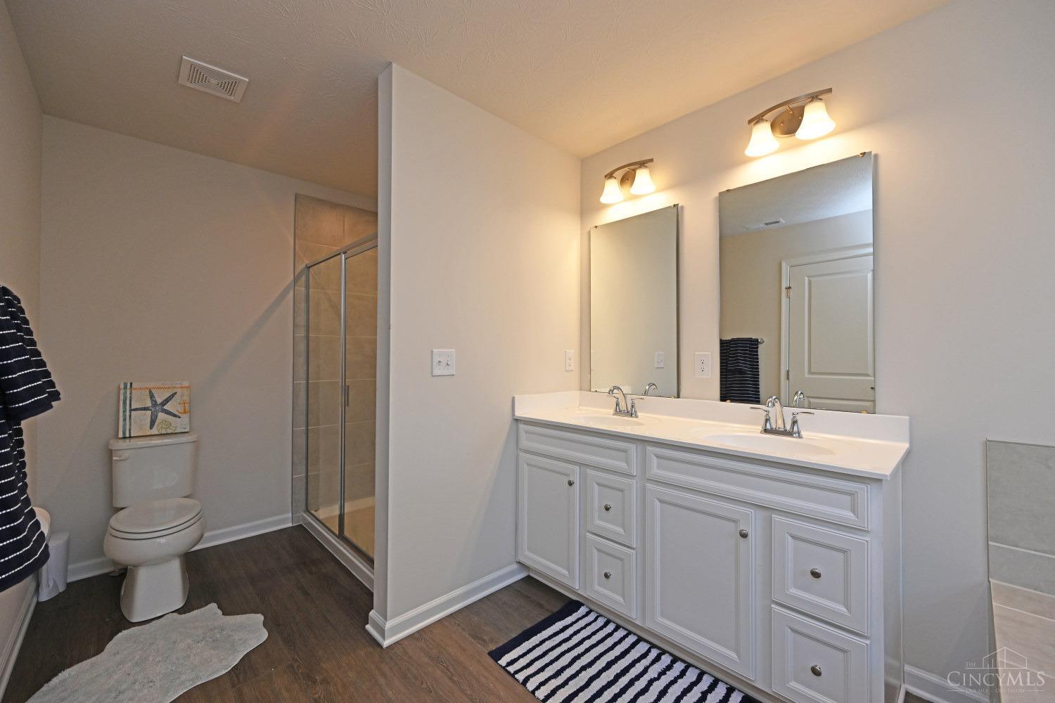 2311 Streamside Drive, Batavia, Ohio image 22