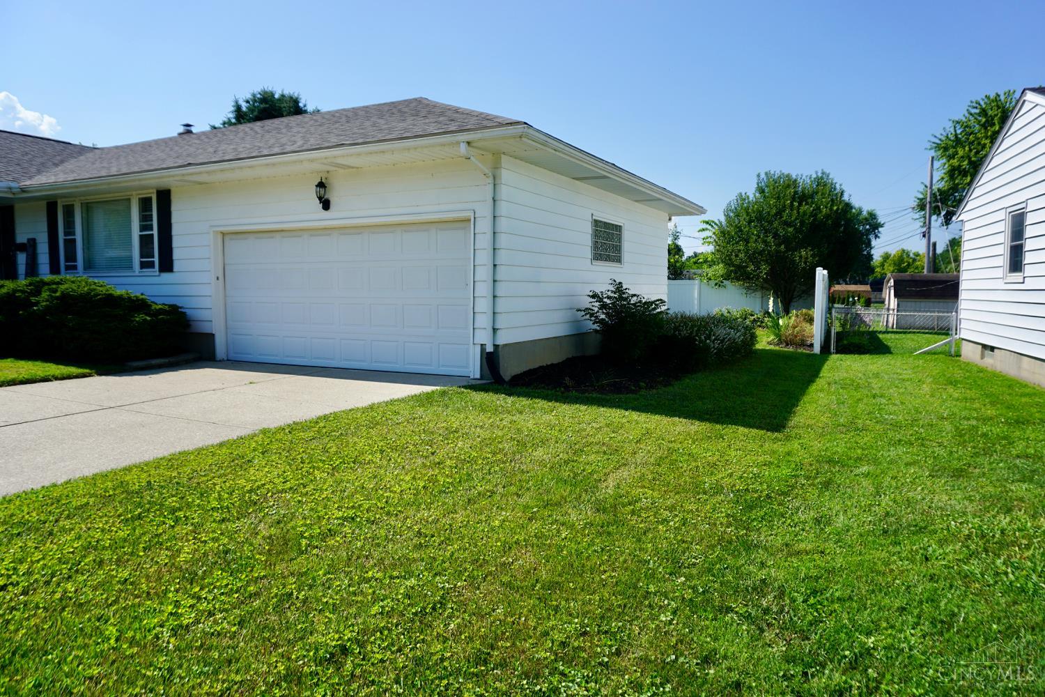 Hamilton, Ohio 45013, United States, 2 Bedrooms Bedrooms, ,1 BathroomBathrooms,Residential,Active,172230