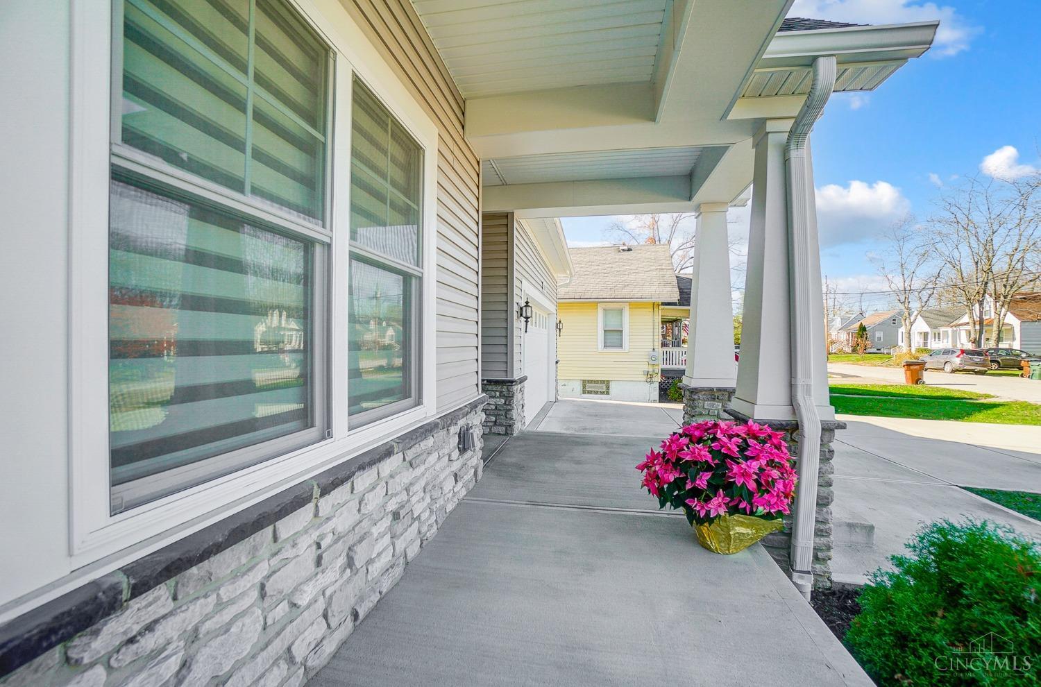 4841 Laurel Avenue, Blue Ash, Ohio image 4