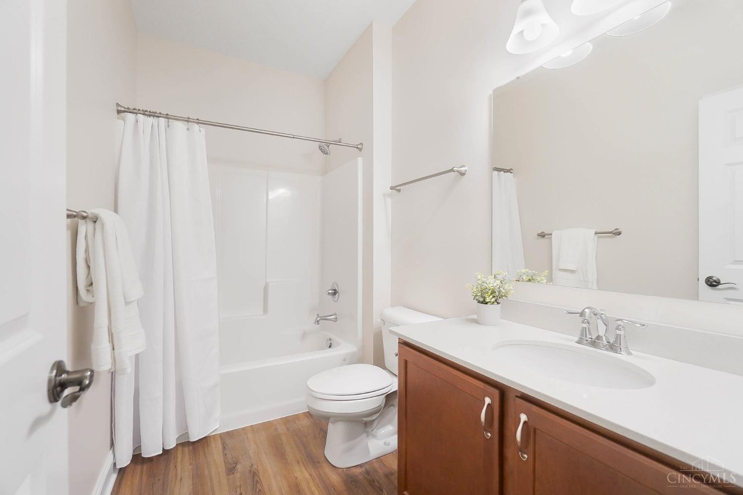 4841 Laurel Avenue, Blue Ash, Ohio image 34