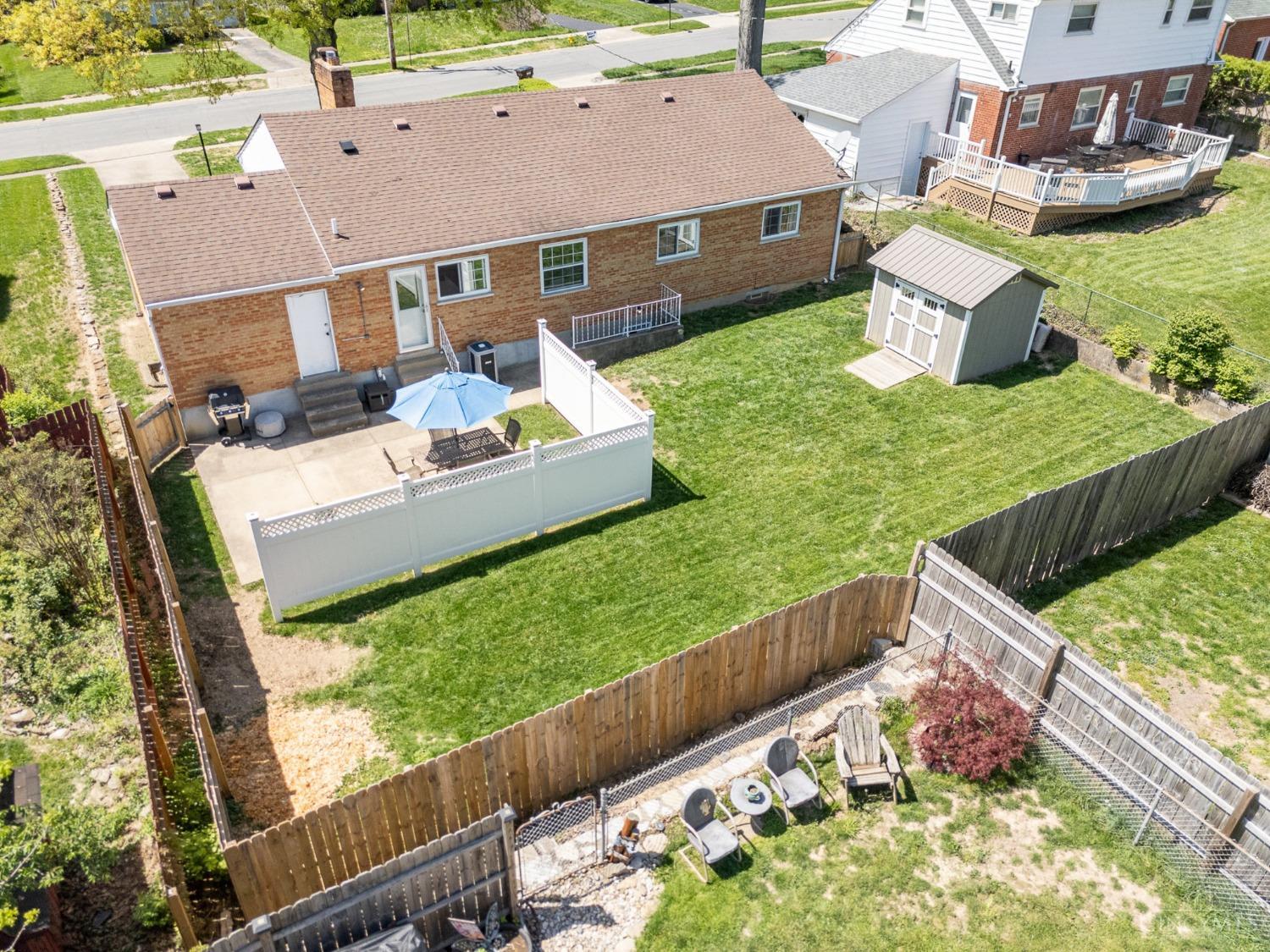 1112 Alnetta Drive, Anderson Twp, Ohio image 17
